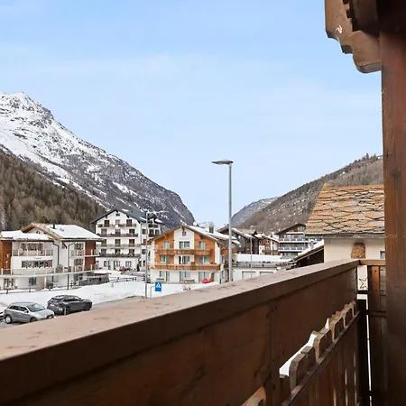 Familiale Proche De Saas-fee Apartamento *