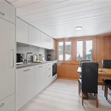 Familiale Proche De Saas-fee * Saas-Grund